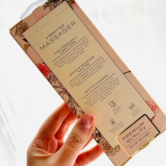 NIB Plum Pretty Sugar Vibrating Facial Massager - Picture 3 of 8